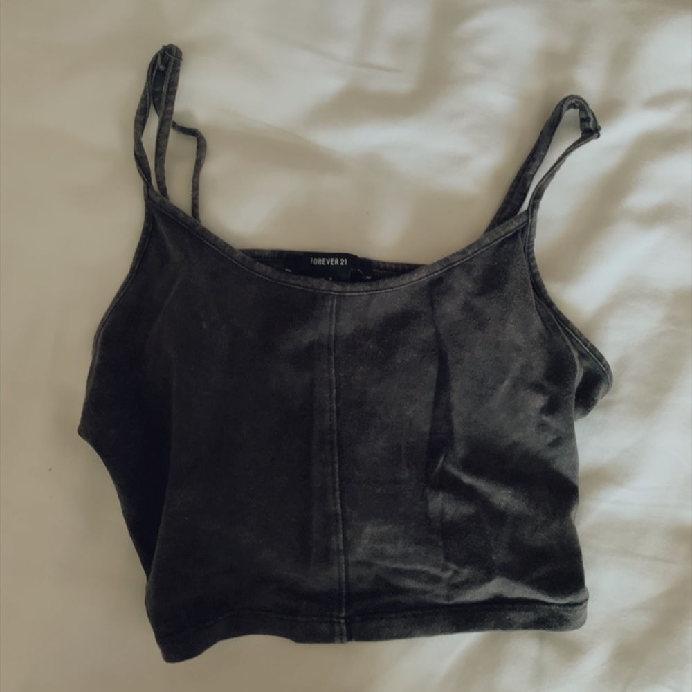 grey cropped tank top